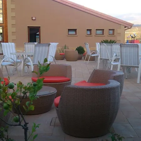 Lantgård Feudo Marulo *